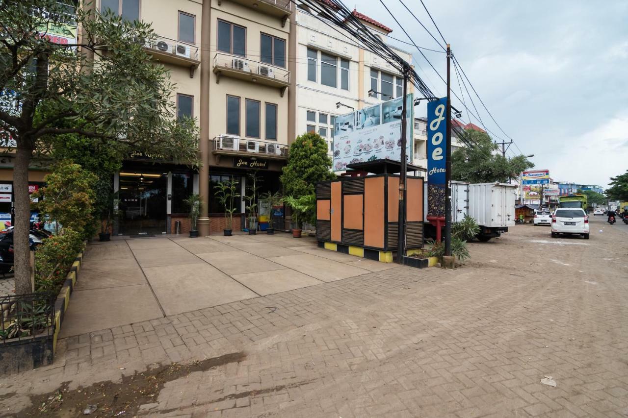Reddoorz Plus Near Soekarno Hatta Airport 2 Tangerang Exterior photo